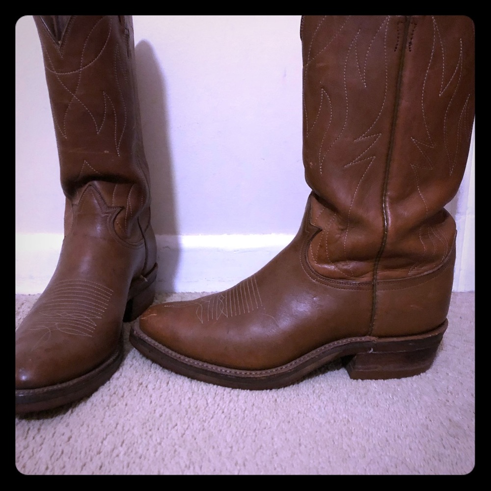 Men’s Tony Lama boots size 8